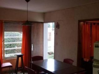 Casa en venta - 2 dormitorios 1 baño - 240mts2 - City Bell, La Plata