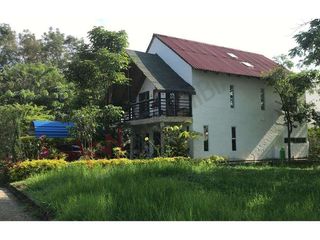 Vendo Casa Campestre De Dos Plantas, Condominio Sun Village Jamundi, Colombia