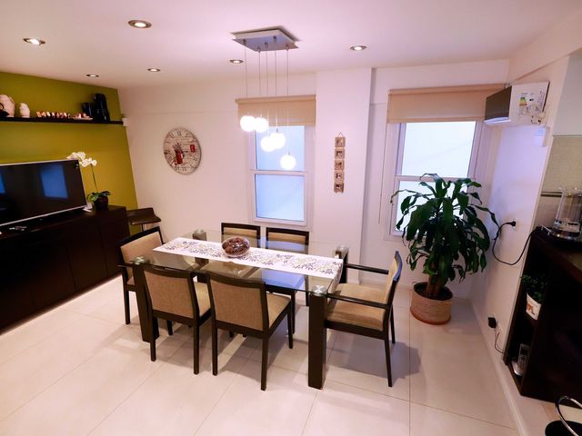 Departamento 4 ambientes cochera balcón Playroom
