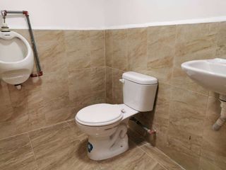 Foto 7 de Local comercial de alquiler en el centro de Guayaquil, calle Rumichaca.
