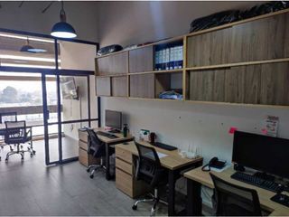 Foto 2 de OFICINA EN VENTA SECTOR PONTEVEDRA, BOGOT