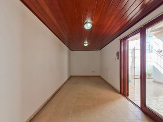 PH en venta - 2 dormitorios 1 baño  - 75 mts2 - La Plata