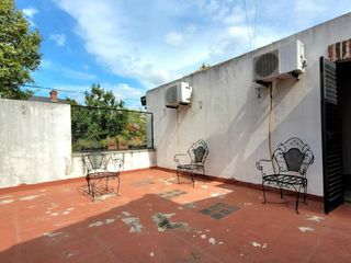 Venta PH 3 ambientes en Villa Devoto con cochera, terraza y playroom