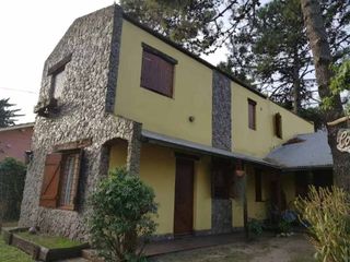 Casa PH en venta en Villa Gesell