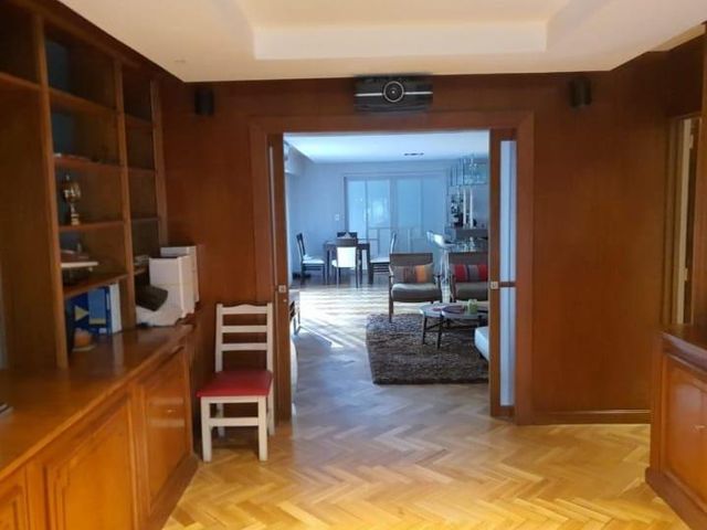 Excelente departamento en zona Belgrano con 4 dormitorios y seguridad