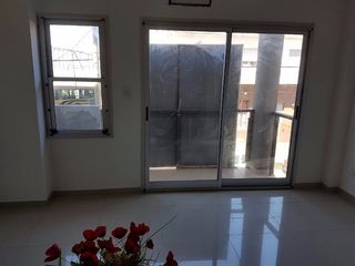 Foto 8 de Departamento en venta en Florencio Varela Este