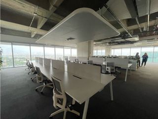 Foto 12 de SE ARRIENDA OFICINA  EN MEDELLIN