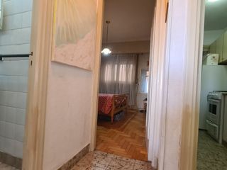 Foto 12 de Alquiler temporada 2023 departamento 2 ambientes c/ balcón y vista a Plaza Colón