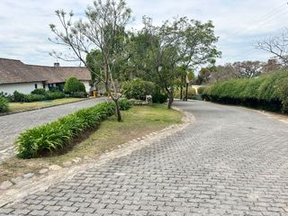Foto 3 de TERRENO EN VENTA ALTOS DE SAN LORENZO 4335 M2