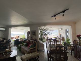 Foto 48 de Se Vende Piso con DOS Departamentos de primera en condominio exclusivo en Lomas de Urdesa
