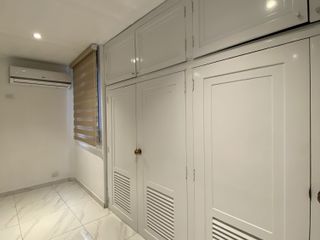 Foto 17 de Se Vende Piso con DOS Departamentos de primera en condominio exclusivo en Lomas de Urdesa