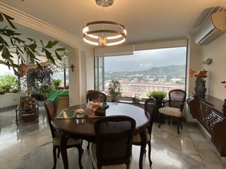 Foto 28 de Se Vende Piso con DOS Departamentos de primera en condominio exclusivo en Lomas de Urdesa