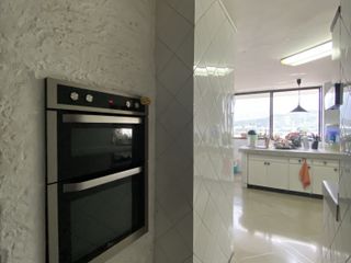 Foto 40 de Se Vende Piso con DOS Departamentos de primera en condominio exclusivo en Lomas de Urdesa