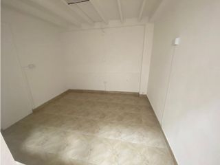 Foto 6 de SE VENDE  EXCELENTE  CASA ALCZARES CON RENTA