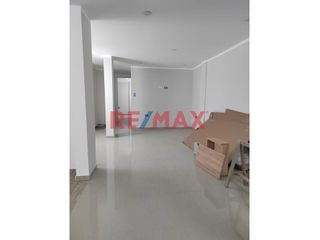 Foto 10 de 🏡 ¡Tu nuevo hogar con ubicación estratégica te espera en Trujillo! 🌟

🔑 Alquila un departamento moderno en el tercer piso 

✨ Detalles del departa