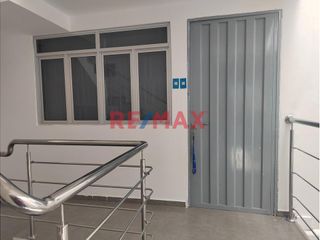 Foto 2 de 🏡 ¡Tu nuevo hogar con ubicación estratégica te espera en Trujillo! 🌟

🔑 Alquila un departamento moderno en el tercer piso 

✨ Detalles del departa