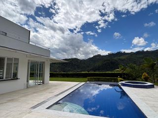 Foto 17 de casa condominio en venta en vereda san juan. Cod V1093037