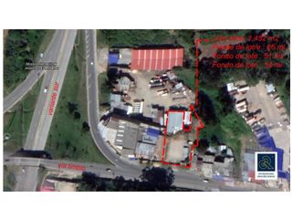 Foto 1 de SE VENDE LOTE CCIAL PARA BODEGA