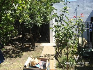Foto 1 de 2 dorm c/fondo libre