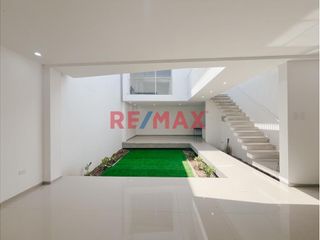 Foto 17 de Descubre esta casa de estreno de 2 pisos, pensada para ofrecerte comodidad, elegancia y seguridad, en una de las zonas más exclusivas y tranquilas de