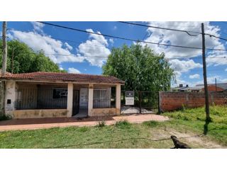 Foto 1 de CASA EN VENTA