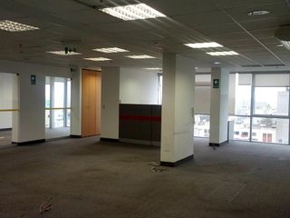Foto 2 de Oficina En Alquiler Av La Encalada Surco