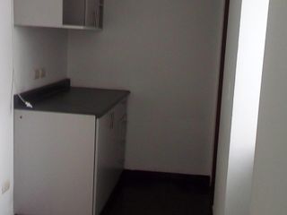 Foto 10 de Oficina En Alquiler Av La Encalada Surco