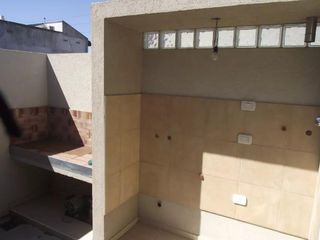 PH  dos Dormitorios a Estrenar- VENDE O PERMUTA  Ituzaingó Norte