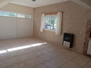Foto 14 de Codigo 624 - Pinamar - Casa En Alquiler - Zona Alamos - Pileta