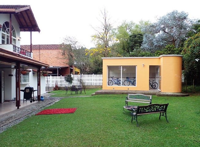 place photo 18