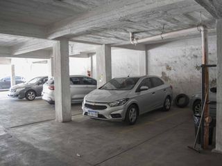 Foto 16 de Oficina con cocheras en venta en Balvanera - Capital Federal