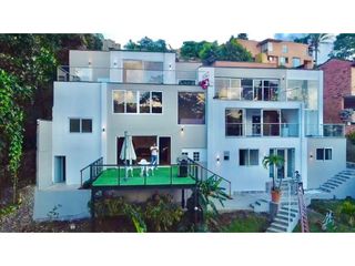 Amoblado Espectacular Casa Campestre Sector la Calera-Poblado-Medellin