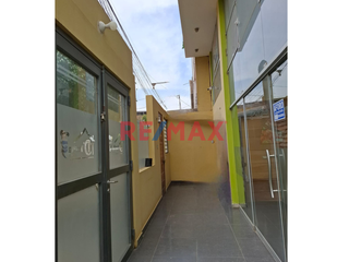 Foto 8 de 🌟 ¡Oportunidad única para tu negocio en Chiclayo! 🌟

🏢 Te presentamos este local comercial de un piso, situado en la estratégica ubicación de la cal