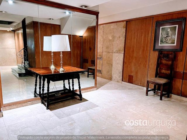 Departamento 2 dormitorios con dependencia Recoleta / Retiro