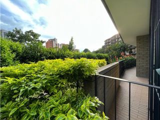 Foto 1 de ApartaLoft en Venta, Poblado, Palmas en la Comuna 14 de Medellín