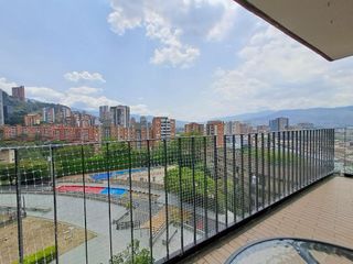 APARTAMENTO en ARRIENDO en Medellín Las Palmas