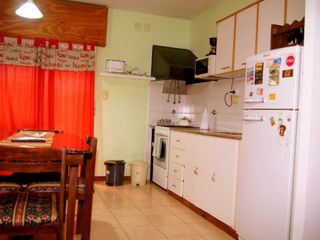 Foto 5 de VENDE DEPARTAMENTO CENTRICO DE 2 AMBIENTES, CON PATIO!