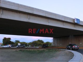 Foto 11 de 🔎¿Buscas un terreno amplio, bien ubicado y con gran proyección comercial o industrial? ¡Esta es tu oportunidad!

💡Ubicado en la Vía de Evitamiento E