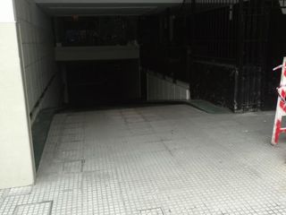 Foto 3 de Cochera en venta en excelente zona, con baulera. Muy buenas medidas. Amplias rampas y buen radio de giro. Ideal oficinistas de la zona.