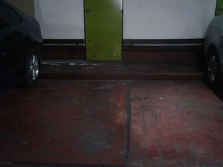 Foto 1 de Cochera en venta en excelente zona, con baulera. Muy buenas medidas. Amplias rampas y buen radio de giro. Ideal oficinistas de la zona.
