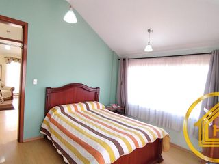 Casa 4 dormitorios con Terreno de 690m2  -Valle de Los Chillos