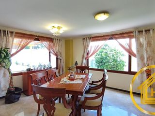 Casa 4 dormitorios con Terreno de 690m2  -Valle de Los Chillos