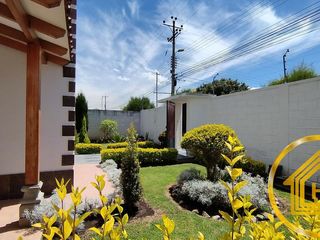 Casa 4 dormitorios con Terreno de 690m2  -Valle de Los Chillos