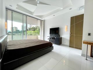 Casa en venta en El Poblado con piscina