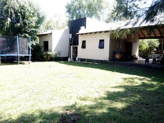 Casa en venta - 2 Dormitorios 1 Baño - 1,000 mts2 - El Rodeo, Abasto, La Plata