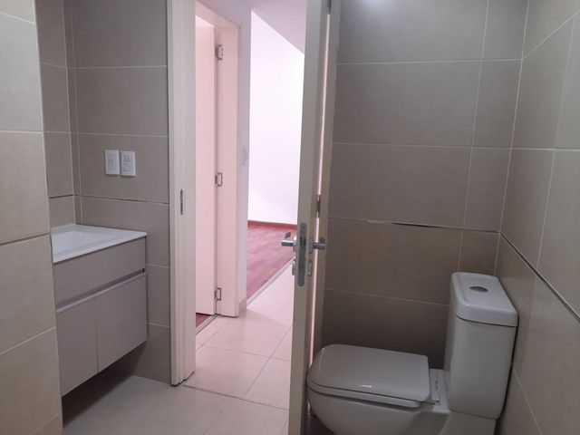 VENTA DEPTO. 2 AMB - COMPLEJO LA PALMERA - MORENO.