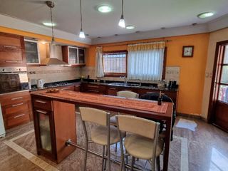 Foto 7 de Chalet en venta en Quilmes Oeste