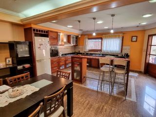 Foto 6 de Chalet en venta en Quilmes Oeste