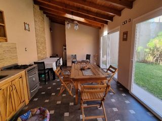 Foto 19 de Chalet en venta en Quilmes Oeste