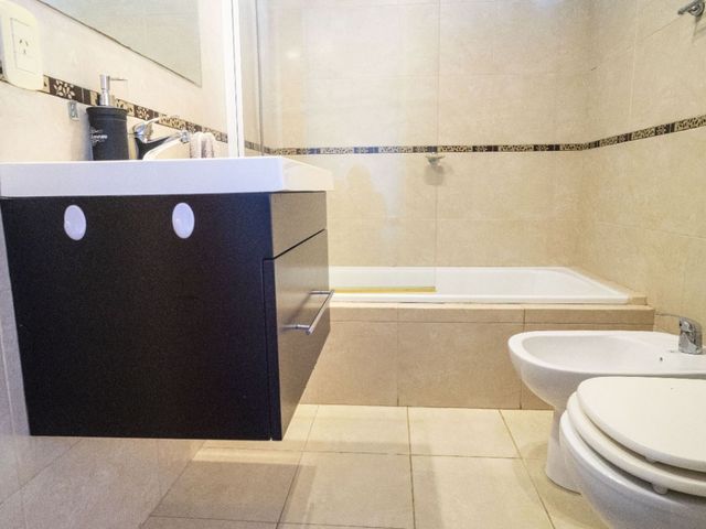 Venta 3 ambientes con balcon en Parque Chacabuco
